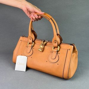 Chloe top handle padlock leather bag. Very good condition barely used.